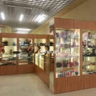 Магазин шарфов и шапок